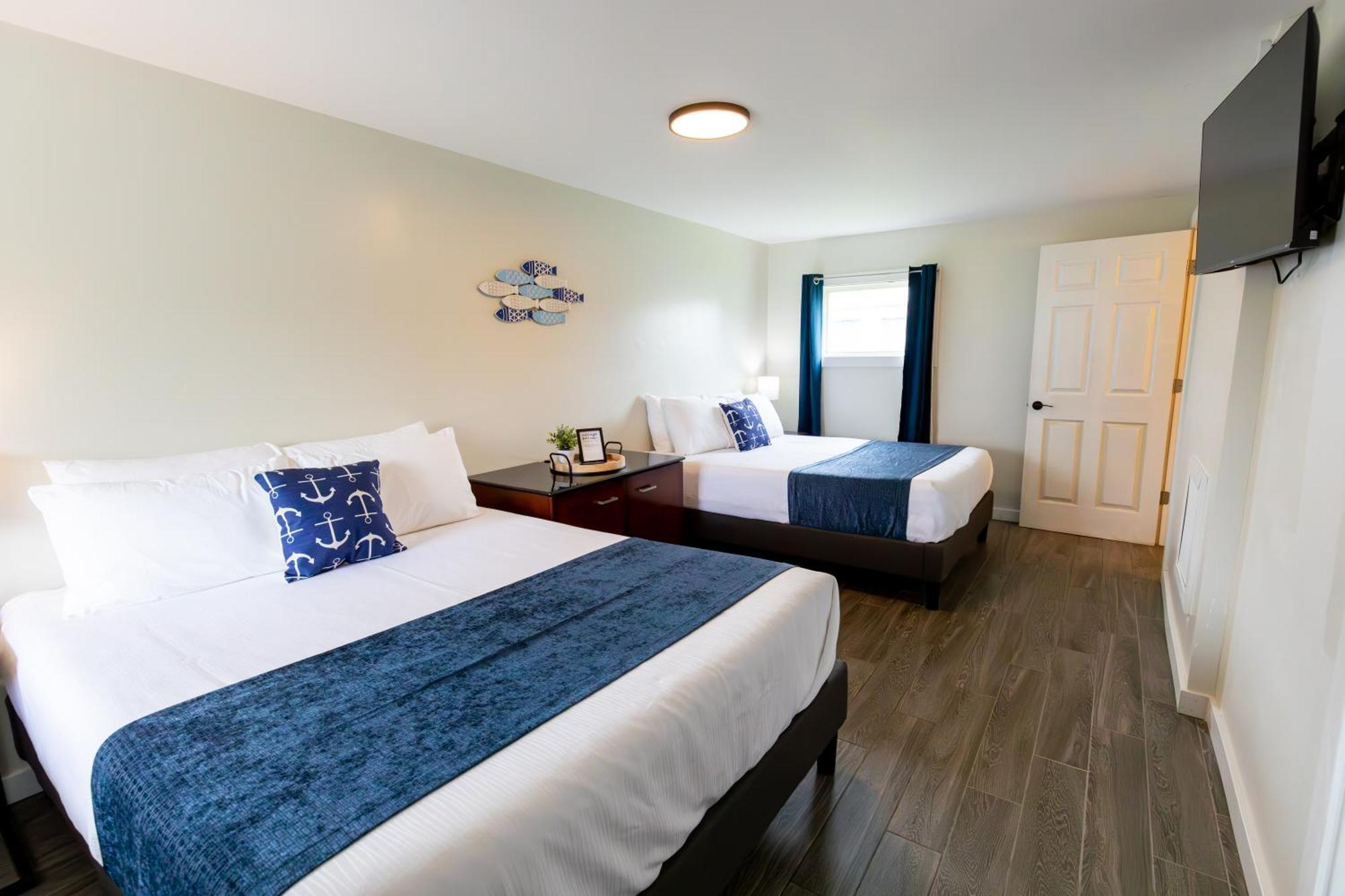 Anchor Bay Inn And Suites Сандъски Екстериор снимка